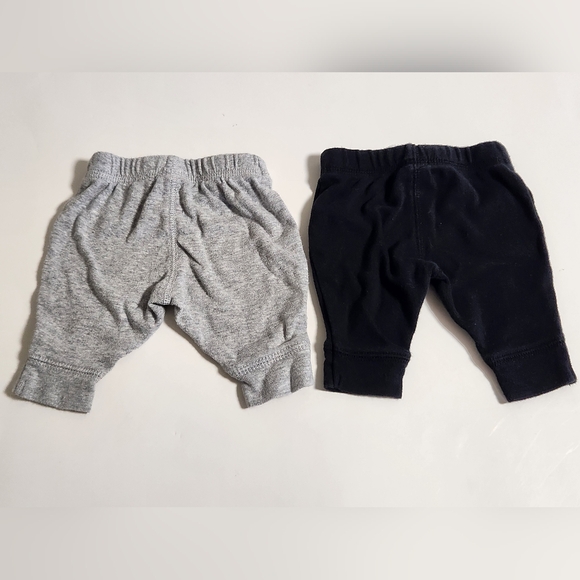 Newborn Halloween Orange Onesie With Long Sleeves & 2 Pairs of Newborn Bottoms - Picture 6 of 7